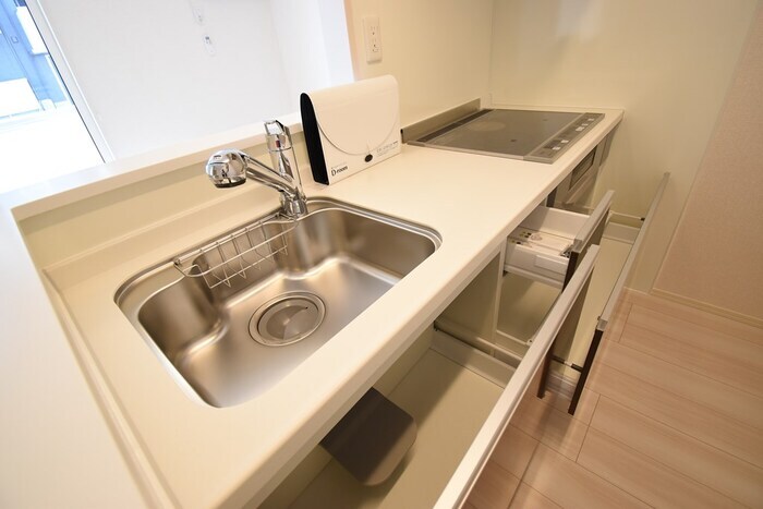 ユニヴェール D棟の物件内観写真