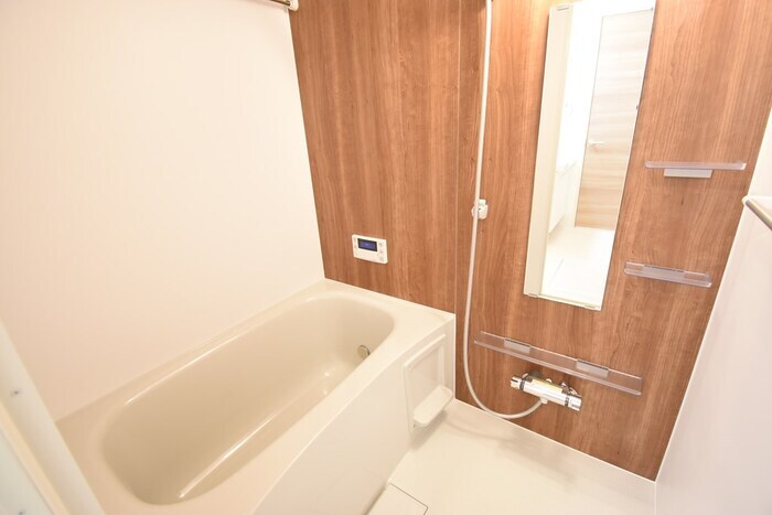 ユニヴェール D棟の物件内観写真