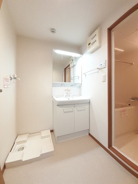 シャンドゥエピナールの物件内観写真