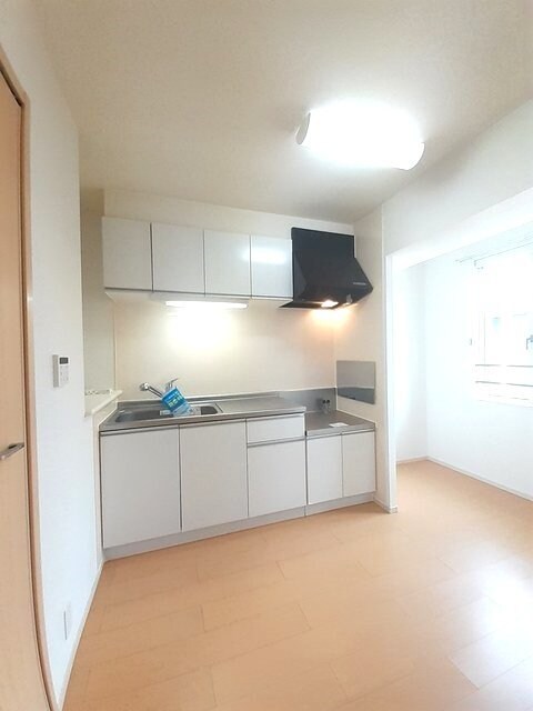 ナリッシュＬｅｅ　Ⅱの物件内観写真