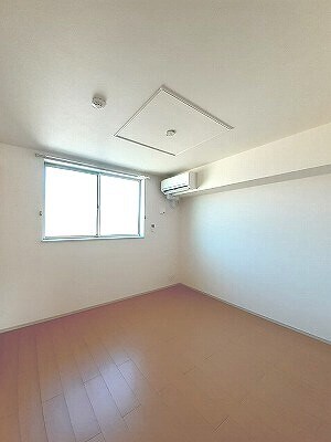 ポムドテールＴⅡの物件内観写真