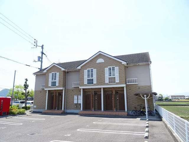 アンジュ・ベルーヴⅠの物件外観写真