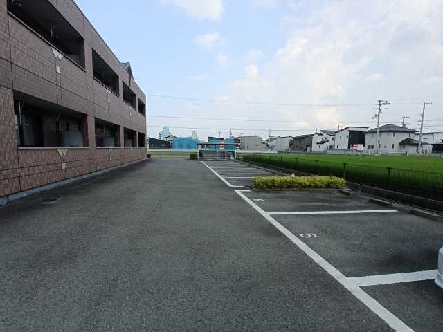 プランドールの物件外観写真