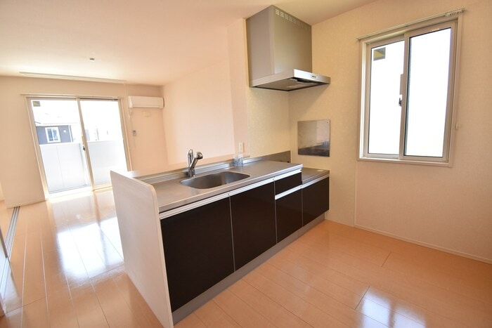 ガーデンクォーツ B棟の物件内観写真