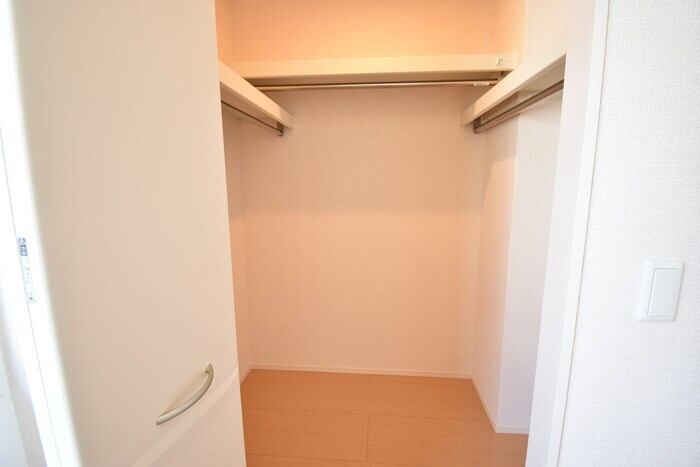 ガーデンクォーツ B棟の物件内観写真