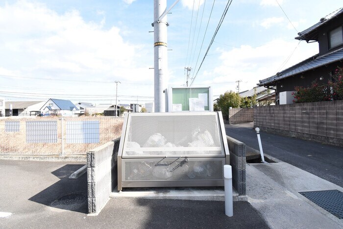 ガーデンクォーツ B棟の物件内観写真