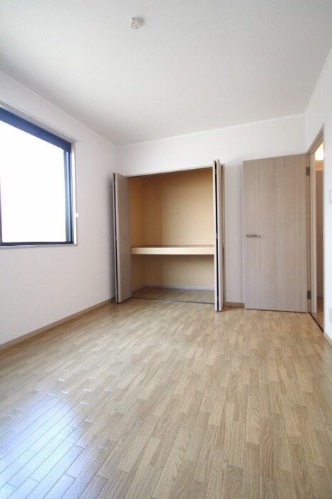 サンハイム B棟の物件内観写真