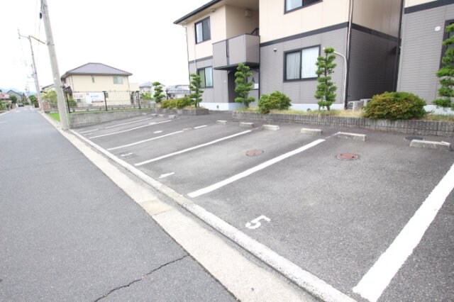 セジュール松縄 B棟の物件外観写真