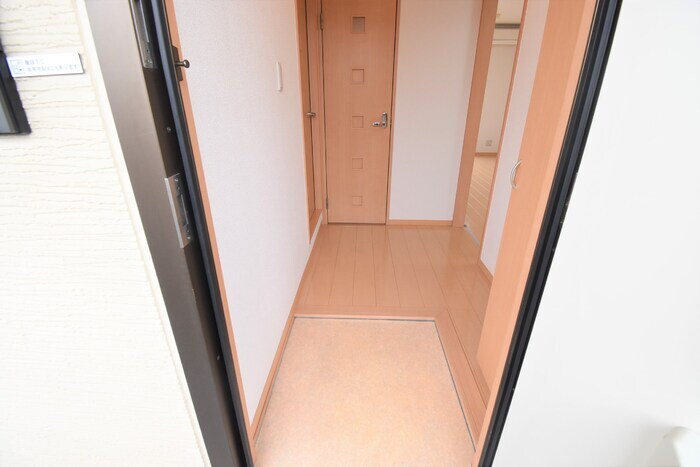 ユイマールガーデンⅢの物件内観写真