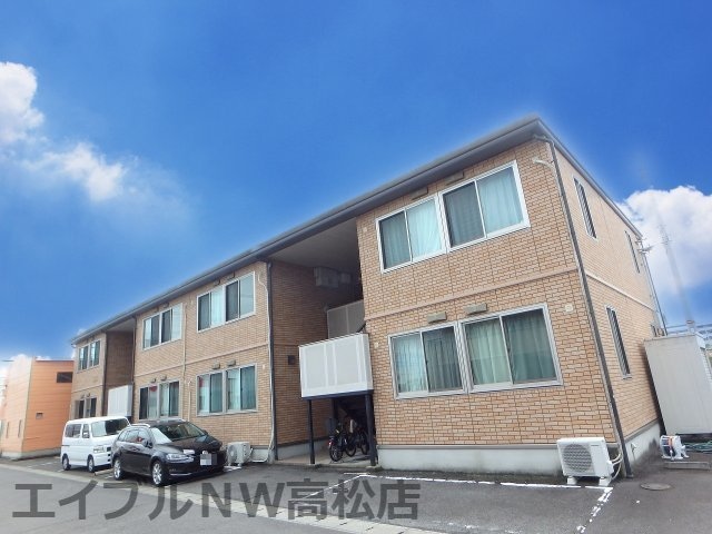 レトア・コートの物件外観写真