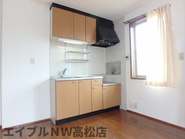 レトア・コートの物件内観写真