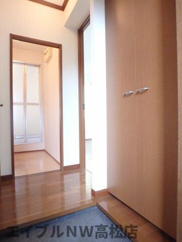 レトア・コートの物件内観写真