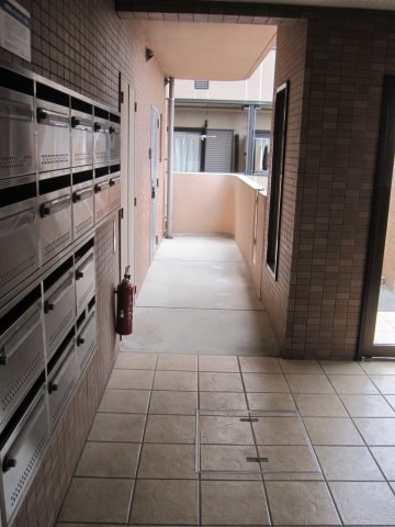 ユーミー伏石の物件外観写真