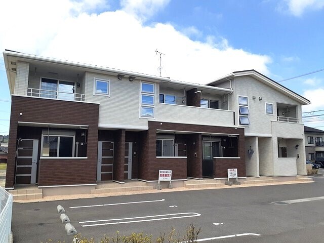 エスト・モンターニュⅡの物件外観写真