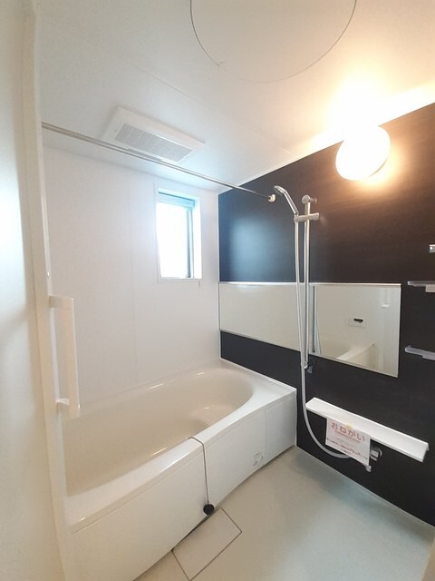 ポート　レーゼ木太Ｂの物件内観写真