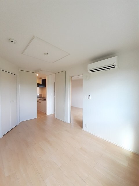 オーブ下田井Ｆの物件内観写真