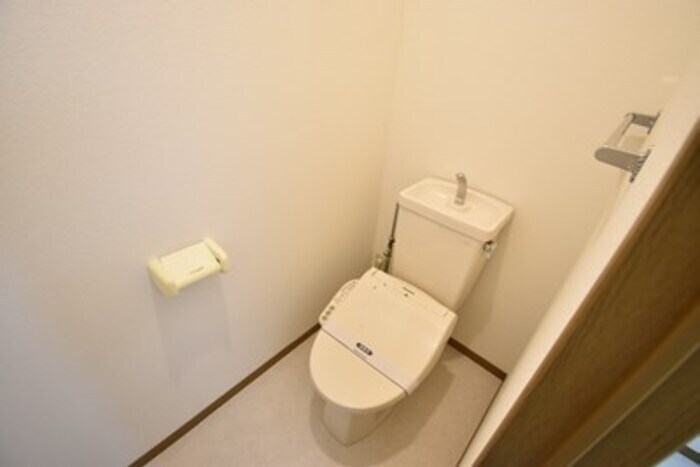 グランツ松島 A棟の物件内観写真