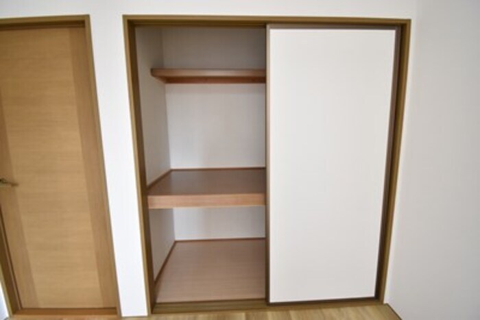 グランツ松島 A棟の物件内観写真