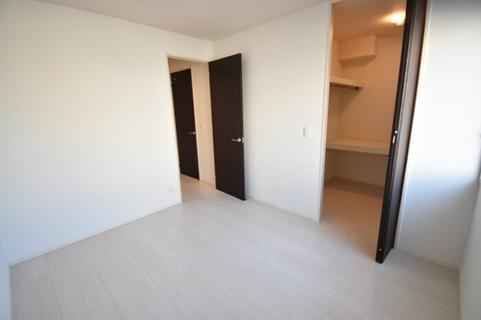 ラナ マラキ B棟の物件内観写真