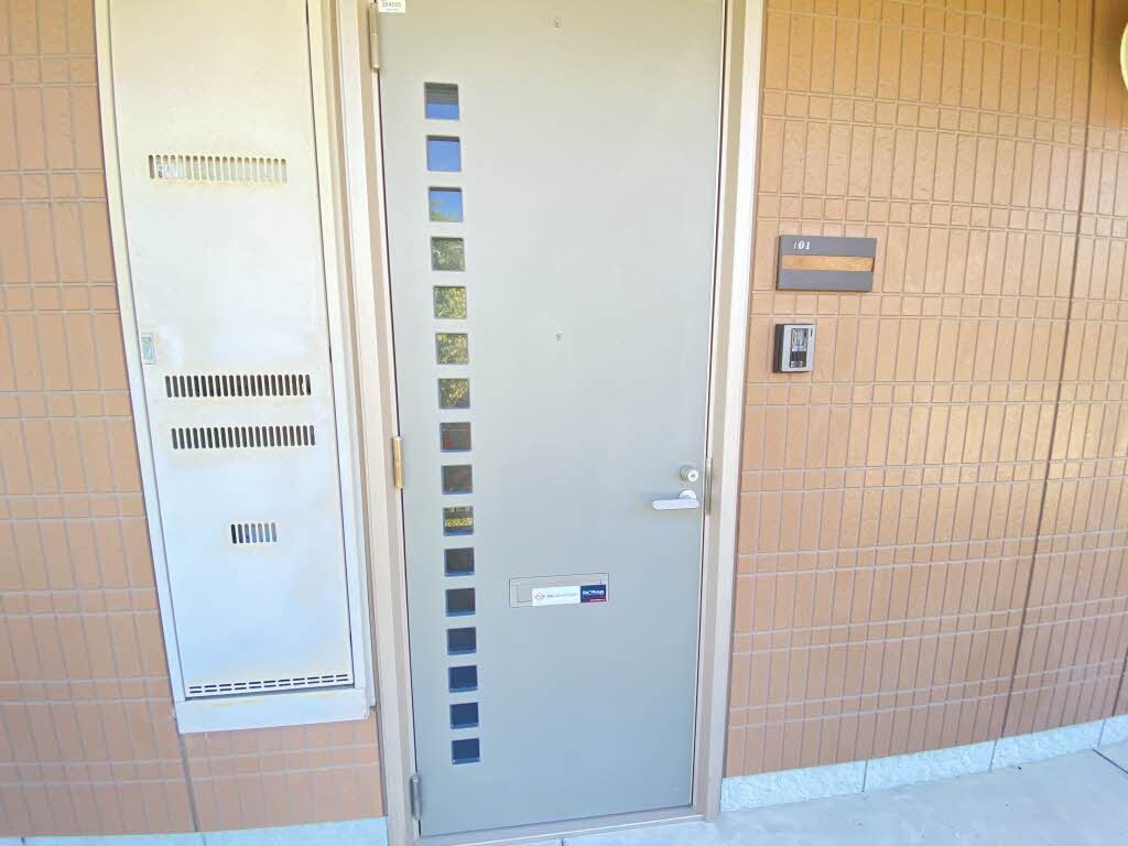 ディアス西宝町の物件外観写真