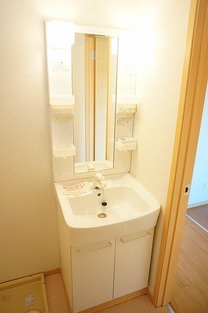 ニューエルディム浅野の物件内観写真