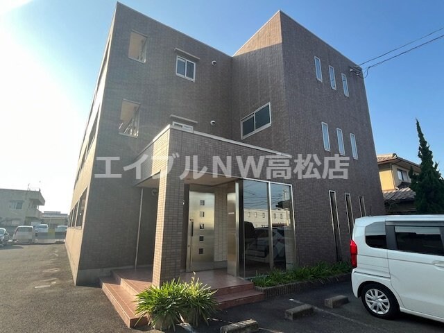 グロリアスの物件外観写真