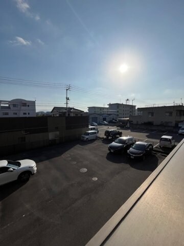 グロリアスの物件外観写真