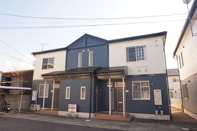 ラフィネ・メゾンＡの物件外観写真