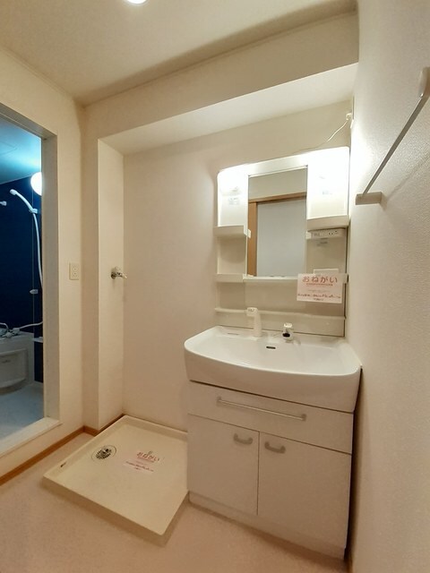 アベンシス５の物件内観写真