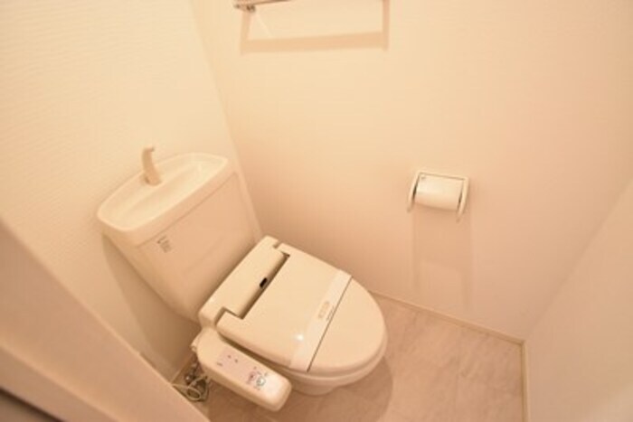 サンパティーク A棟の物件内観写真