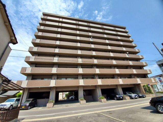 アルファライフ栗林駅北の物件外観写真