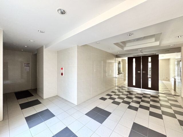 アルファライフ栗林駅北の物件外観写真