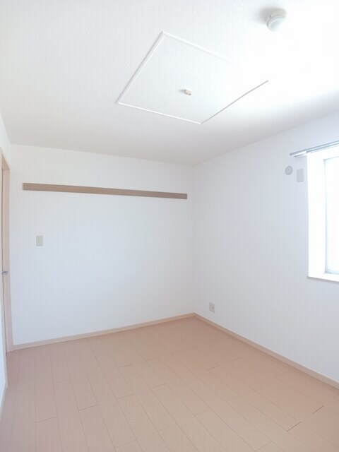 ニューエルディム小山Ａの物件内観写真