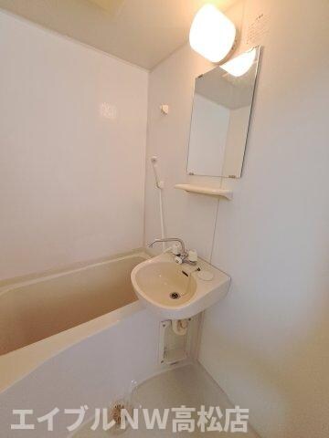 プレステージ宮脇の物件内観写真