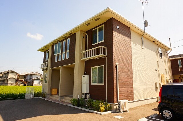 アメニティーハイツ川島ⅢＡの物件外観写真