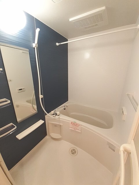 アメニティーハイツ川島ⅢＡの物件内観写真