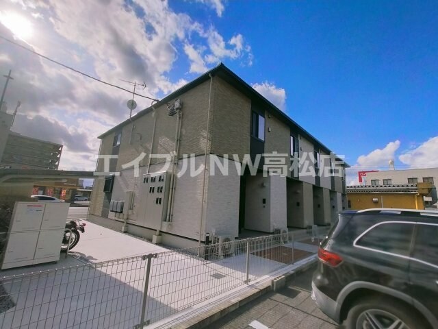 メゾフォルテ松島の物件外観写真