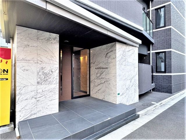 Ｓ－ＦＯＲＴ高松中野町の物件外観写真