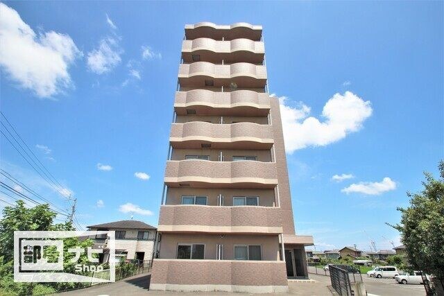 ＬＵＭＩＥＲＥの物件外観写真