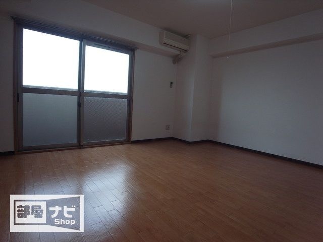 ＬＵＭＩＥＲＥの物件内観写真