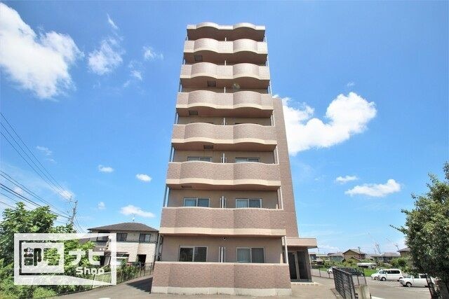 ＬＵＭＩＥＲＥの物件外観写真