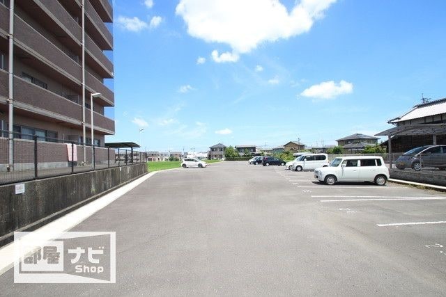 ＬＵＭＩＥＲＥの物件外観写真