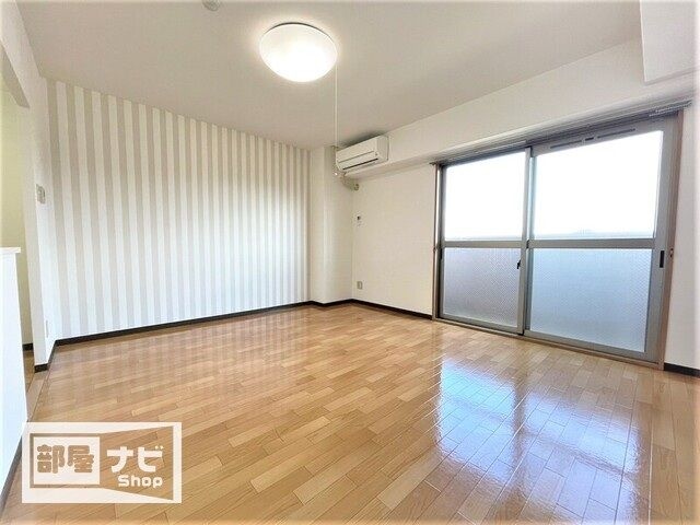 ＬＵＭＩＥＲＥの物件内観写真