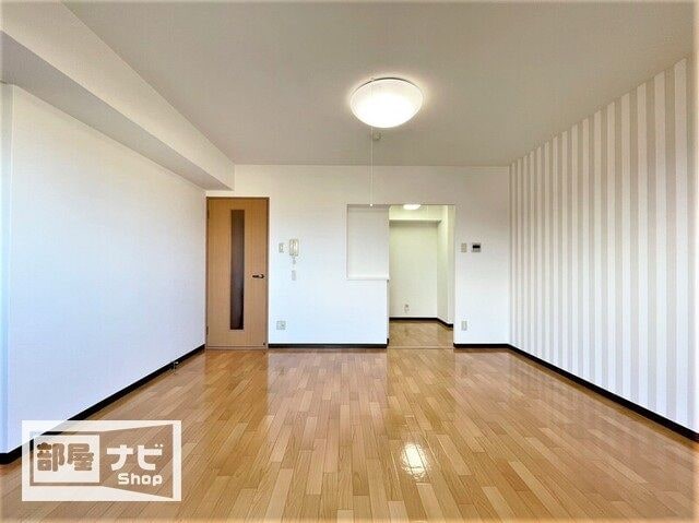 ＬＵＭＩＥＲＥの物件内観写真