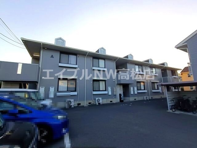 ハイツアベニール A棟の物件外観写真