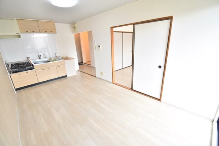 ハイツアベニール A棟の物件内観写真