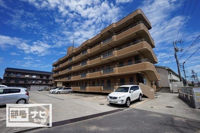 ボンヌ・シャンスの物件外観写真