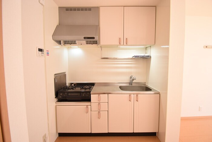 フォンターナ伏石 B棟の物件内観写真