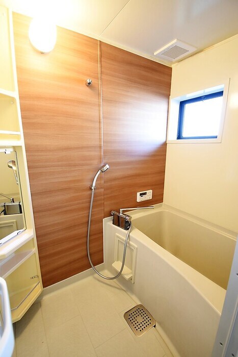 ユイマール ガーデン B棟の物件内観写真