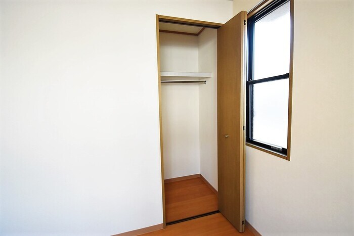 ユイマール ガーデン B棟の物件内観写真